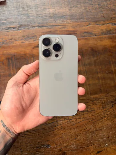 IPhone 15 pro 256gb