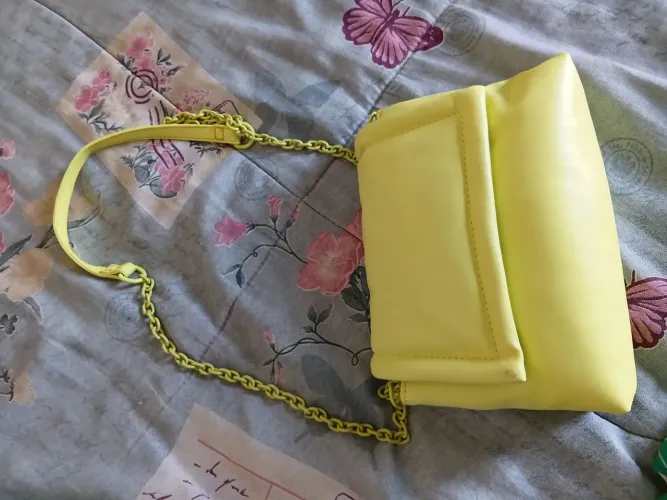 VENDO BOLSA ?