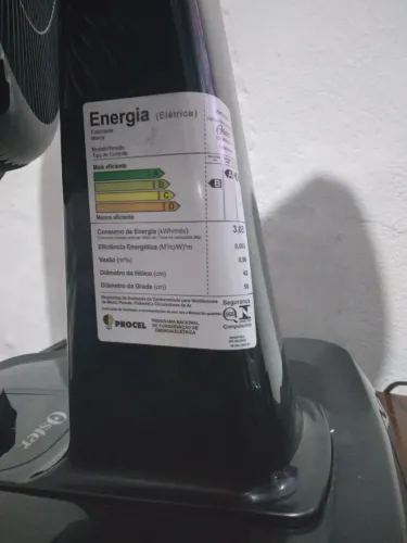 Vende-se ventilador