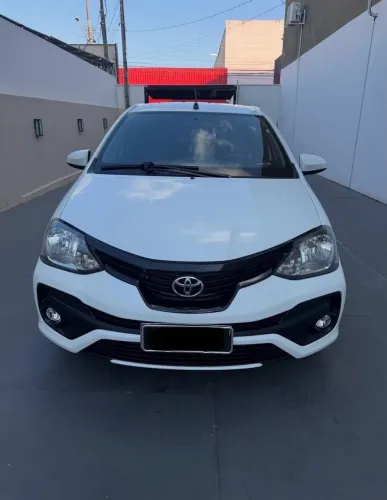 Toyota Etios X 1.3 Flex 16V 5P Mec. 2019