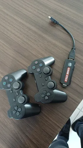 Game Stick Retrô 4K + 10.000 Jogos Clássicos + 2 Controles Sem Fio (Novo/Seminovo)