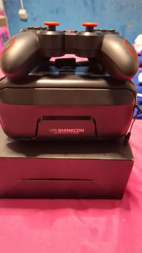 Vídeo game e óculos virtual