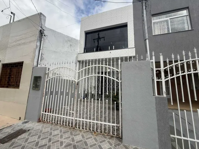 Oportunidade, Casa a venda no Bairro Suíça - 225430 [23338]