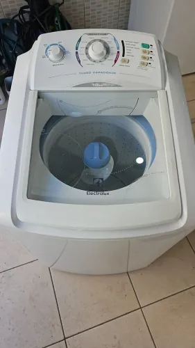 Máquina de Lavar Roupas Electrolux LTC10 10kg São João 