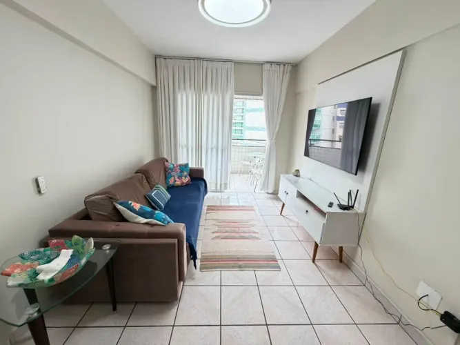 Apartamento à venda e para locação anual no Centro de Guarapari