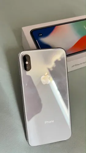 iPhone X 64gb White