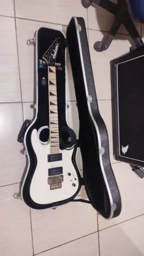 Guitarra Jackson