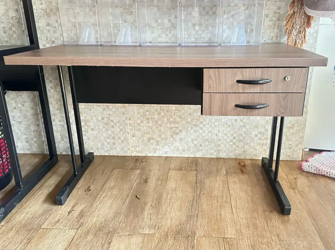 Mesa de escritório 