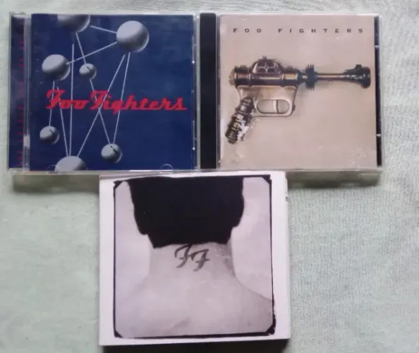 Lote FOO FIGHTERS(3CD'S)