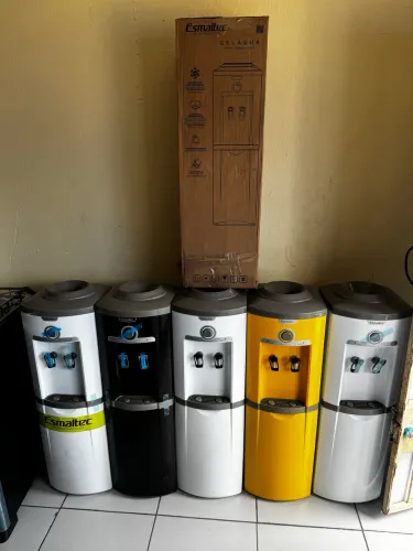 Bebedouro de coluna Esmaltec 127v novo com garantia