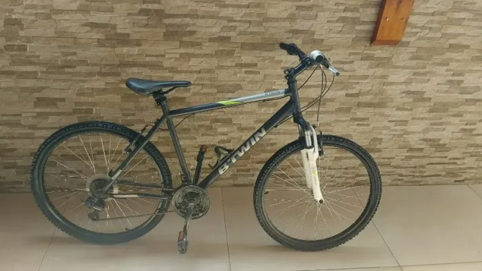 Bicicleta Aro 26 Seminova - Excelente estado - 2 disponíveis