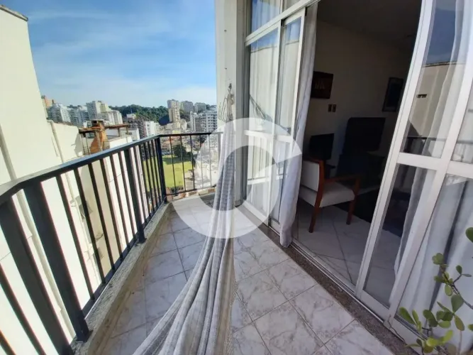 Apartamento de 72 m² na Professor Miguel Couto - Icaraí - Niterói - RJ, à venda por R$ 600