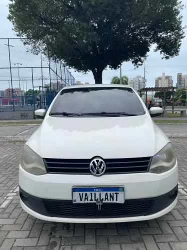 Volkswagen Fox 1.0 MI Total Flex 8V 5P 2013