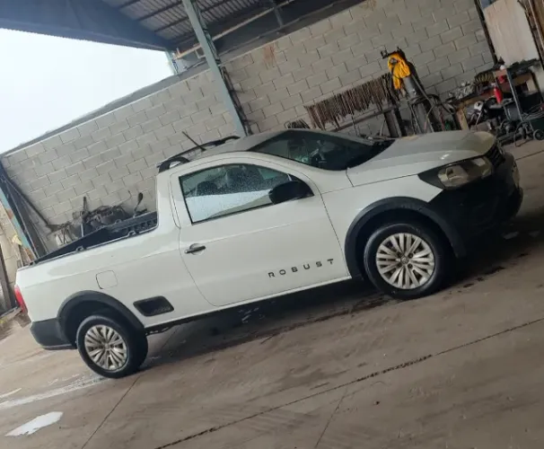 Volkswagen Saveiro Robust 1.6 Total Flex 8V 2022