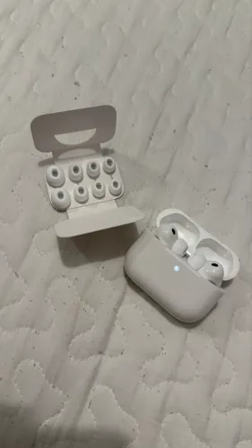 Apple AirPods Pro 3