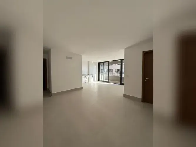 Apartamento para venda possui 92 metros quadrados com 2 quartos em Presidente Médici - Cha