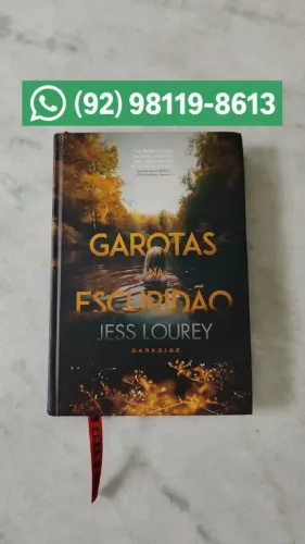 Livro Garotas na Escuridão (Dark Side) Seminovo