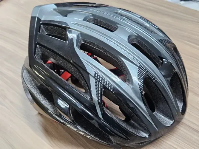 Capacete Cairbull Ultra Leve estilo Prevail Preto (M)