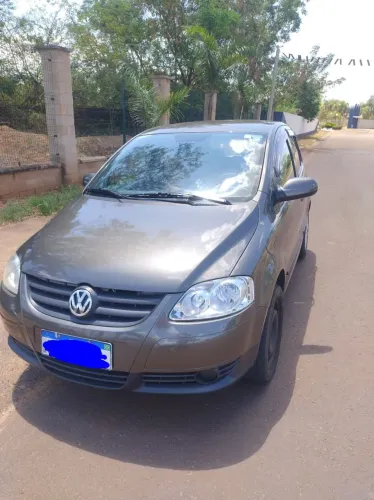 Volkswagen Fox Plus 1.0mi/ 1.0mi Total Flex 8V 4P 2010