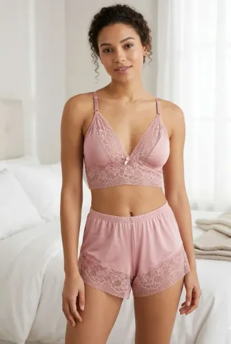 Baby doll 