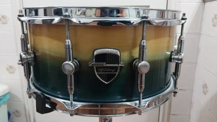 Caixa odery custom shop 14x6.5 excelente estado! Top e versátil 