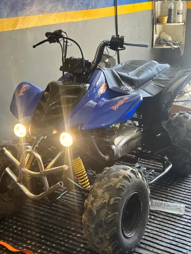 Quadriciclo 200 cc automático