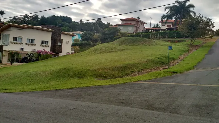 TERRENO p/ VENDAS em ARAÇOIABA DA SERRA no bairro BARREIRO