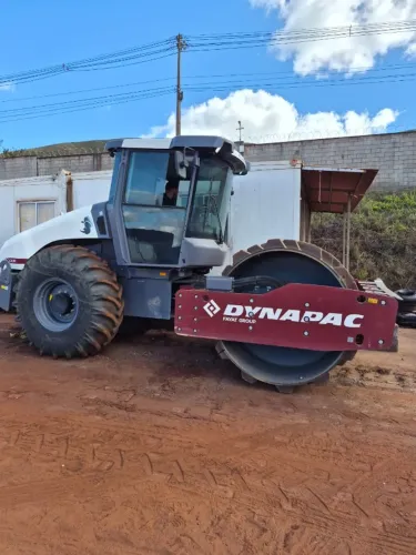 ROLO COMPACTADOR DYNAPAC CA30