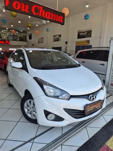Hyundai HB20S C.style/c.plus1.6 Flex 16V Aut. 4P 2015