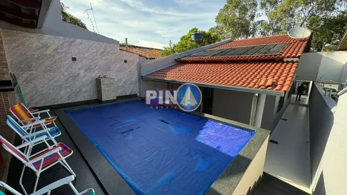 Casa para alugar na Cidade Satélite São Luiz com churrasqueira e piscina