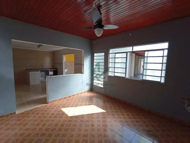 Casa com 4 dormitórios à venda, 180 m² por R$ 370.000,00 - Vila São Carlos - Mogi Guaçu/SP