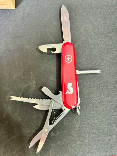Victorinox