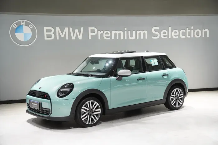 Mini Cooper 2.0 16V Twinpower Gasolina S 4P Steptronic 2026