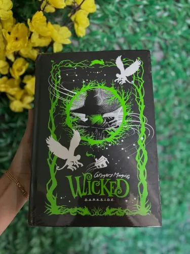 Livro WICKED - O LIVRO QUE INSPIROU O FILME E O MUSICAL DA BROADWAY (Darkside).