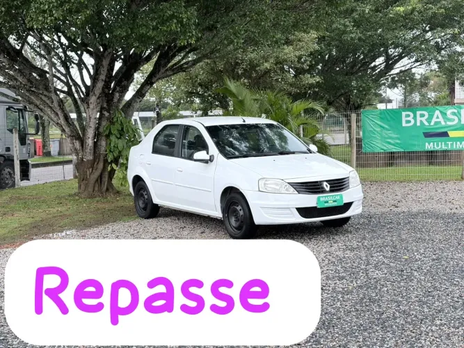 Renault Logan Expression Hi-flex 1.6 8V 4P 2013