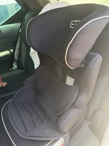 Cadeirinha infantil para carro
