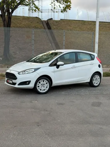 Ford Fiesta 1.5 16V Flex Mec. 5P 2014