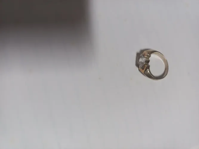 Anel.c zirconia em.prata de lei