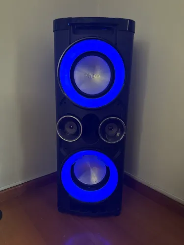 Vendo Philco PHT12000 Bluetooth da Philco antes que eu ganhe outra multa no condomínio ?