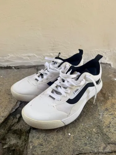 Tenis Vans Ultrarange Exo White