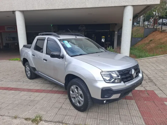 Renault Duster Oroch Intense 1.6 Flex 16V Mec. 2024
