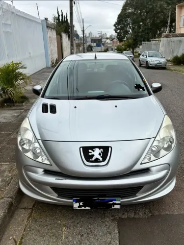 Peugeot 207 Active 1.4 Flex 8V 5P 2014