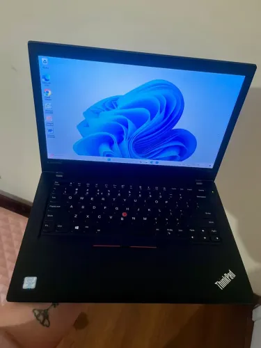 Vendo notebook Lenovo tninkpad i7 8gb de memória