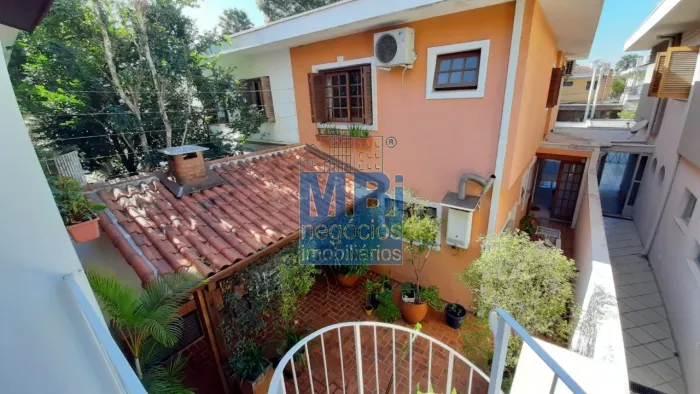 Ótima Casa de Vila de 210 mts à venda no Alto da Boa Vista, SP