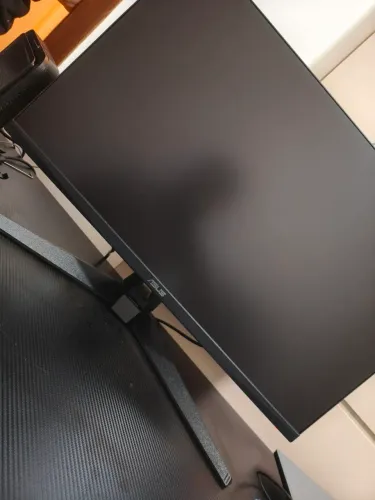 Monitor Asus tuf 210hz qhd 1440p