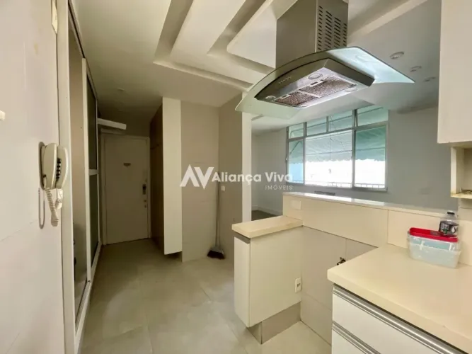 Leme | Apartamento 2 quartos, sendo 1 suite