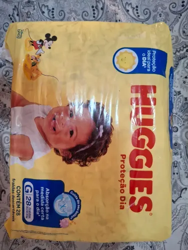 Fraldas huggies tamanho M
