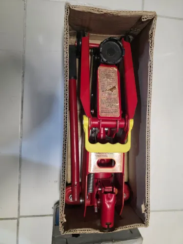 Macaco Jacaré uso automotivo