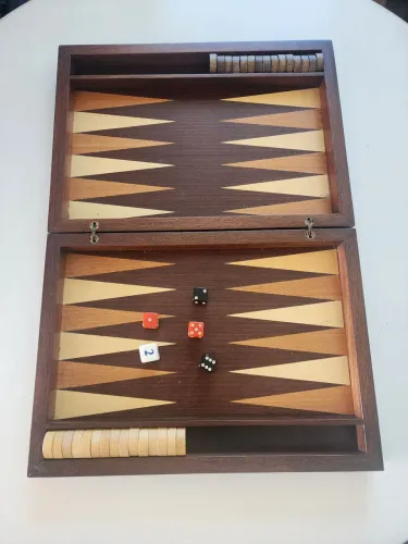 Jogo de Gamão estojo madeira marchetaria 34cm x 25 x 6