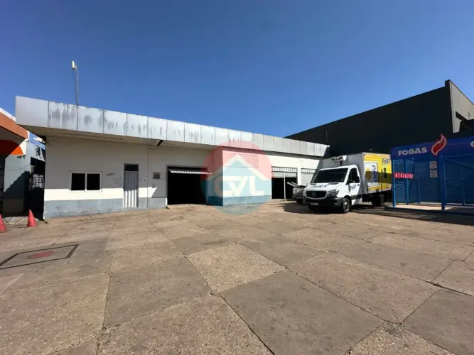 EXCELENTE BARRACÃO COMERCIAL, LOCALIZADO NA AV. MIGUEL SUTIL, BAIRRO CIDADE VERDE codigo: